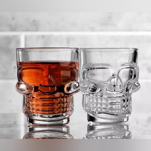 Skull Shot Glasses - Picture 3 of 9